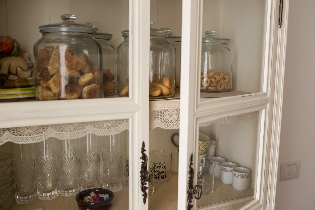 Da Concavo E Convesso Bed & Breakfast Locorotondo Bagian luar foto